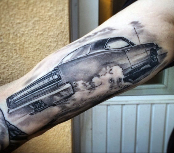 70 Auto Tattoos für Männer - Coole Automotive Design-Ideen  