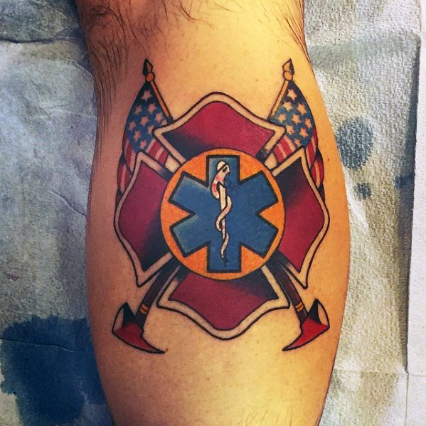 60 Stern des Lebens Tattoo Designs für Männer - EMS, EMT und Sanitäter Tinte Ideen  