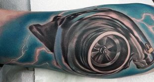 50 Turbo Tattoo Ideen für Männer - Turbocharged Designs  