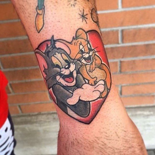 40 Tom und Jerry Tattoo-Designs für Männer - Cartoon-Tinte-Ideen  