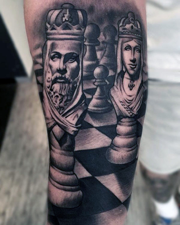 60 König Schachfigur Tattoo-Designs für Männer - leistungsstarke Tinte Ideen  