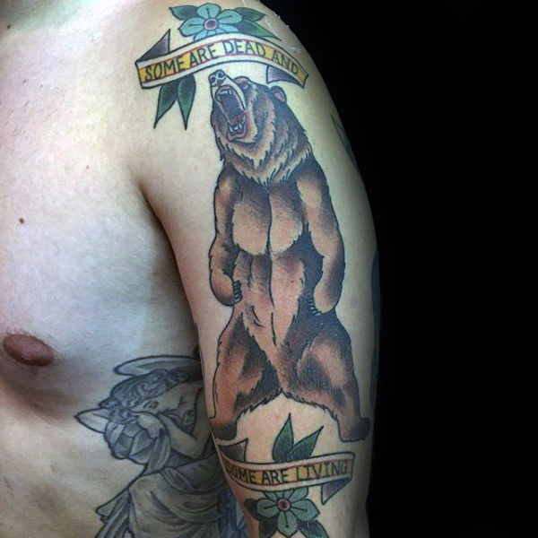 50 traditionelle Bär Tattoo Designs für Männer - Old School-Ideen  