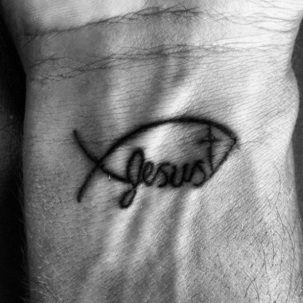 40 Ichthus Tattoo-Designs für Männer - Jesus Fisch Tinte Ideen  