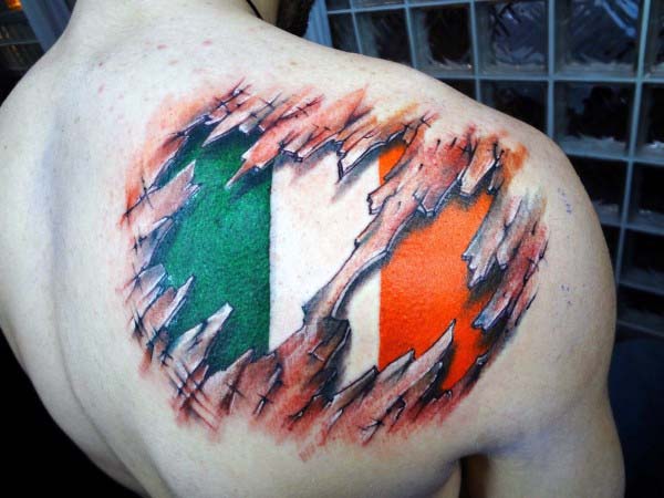 70 irische Tattoos für Männer - Irland inspirierte Design-Ideen  
