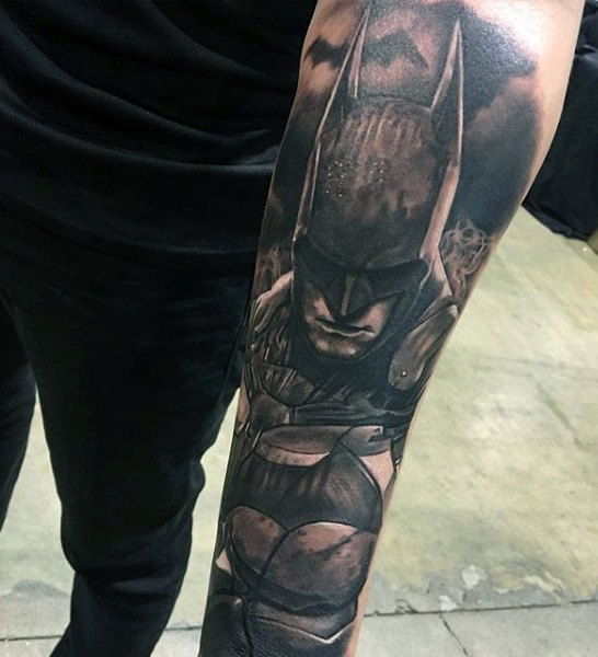 100 Batman Tattoos für Männer - Superhelden-Tinte Designs  