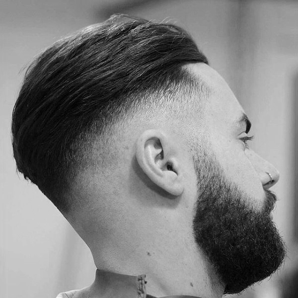Undercut Frisur für Männer - 60 männliche Haarschnitt-Ideen  