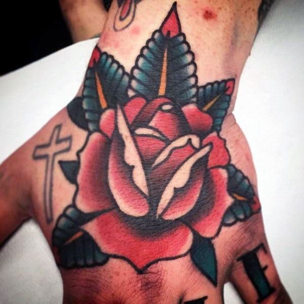 50 traditionelle Rose Tattoo Designs für Männer - Blumen-Tinte-Ideen  