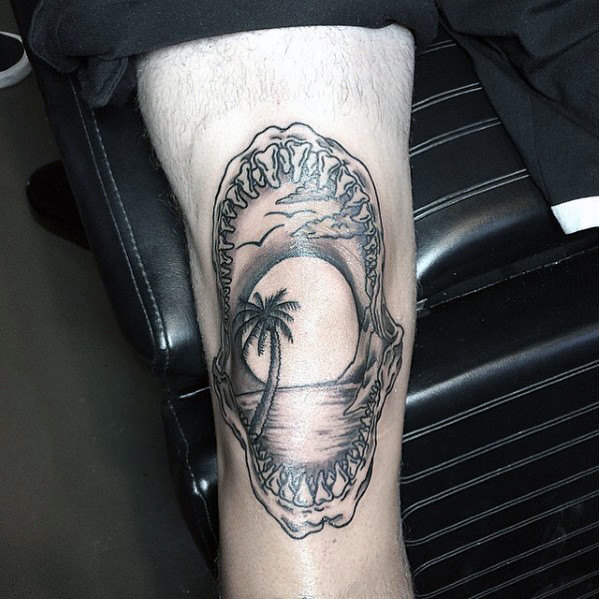 60 Shark Jaw Tattoo Designs für Männer - ein Biss Tinte Ideen  