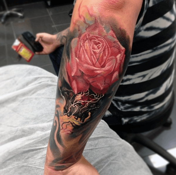 50 Blumentattoos für Männer - eine Blüte der männlichen Design-Ideen  