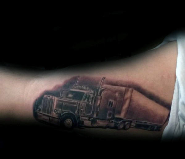 60 Truck Tattoos für Männer - Vintage und Big Rig Ink Design-Ideen  