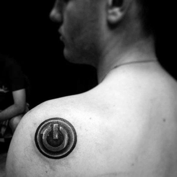 20 Power Symbol Tattoo Designs für Männer - Computer-Taste Ideen  