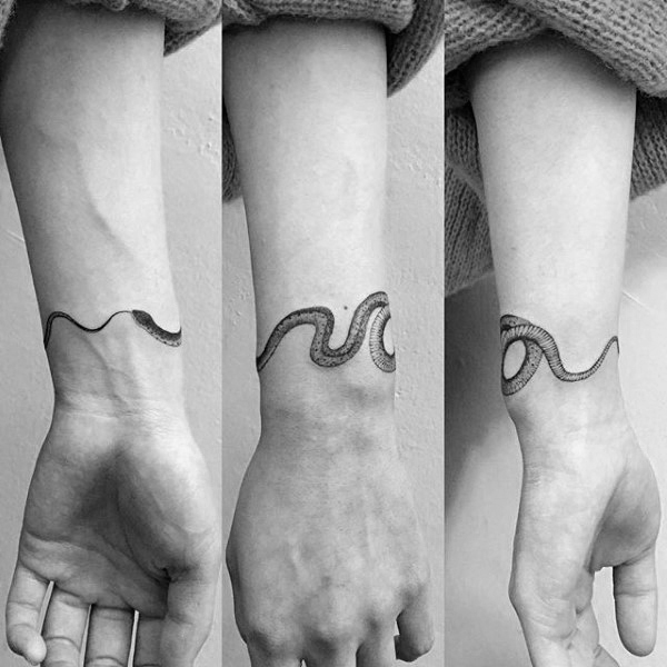 75 Ouroboros Tattoo Designs für Männer - Circular Ink Ideen  